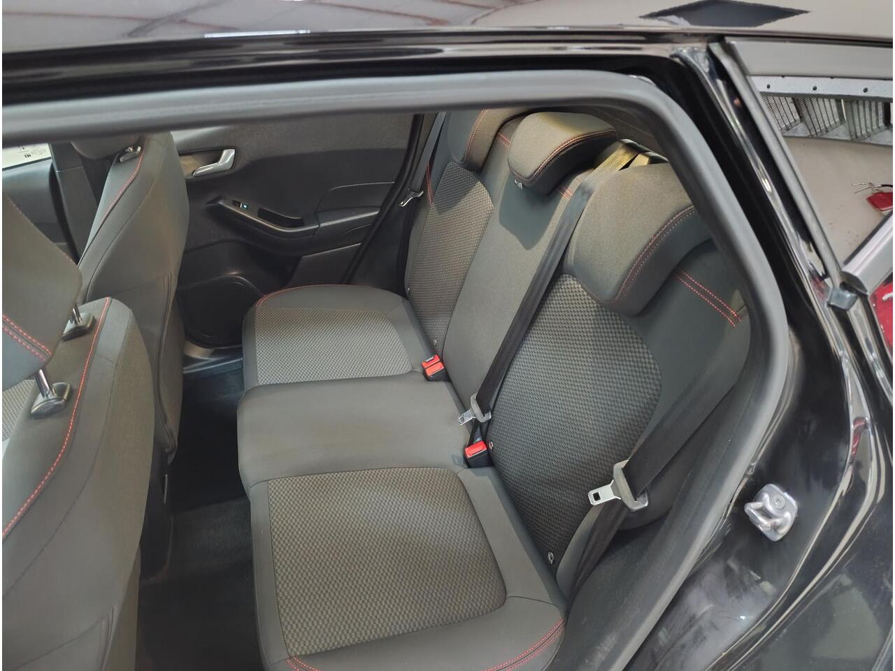 Ford FIESTA 1.0 EcoBoost ST-Line X Bang & Olufsen | Panoramadak | Parkeersensoren | Stoelverwarming