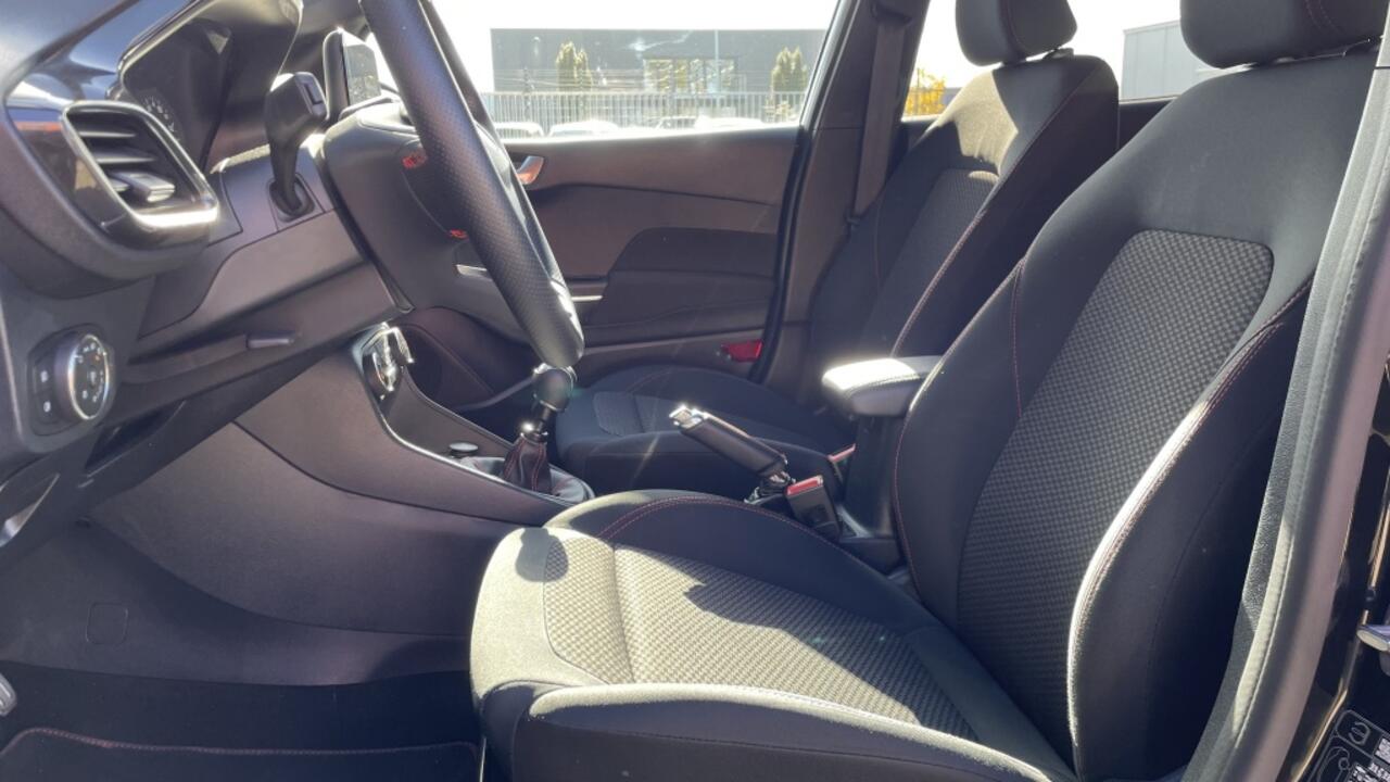 Ford FIESTA 1.0 EcoB. ST-Line | Navi | Cruise