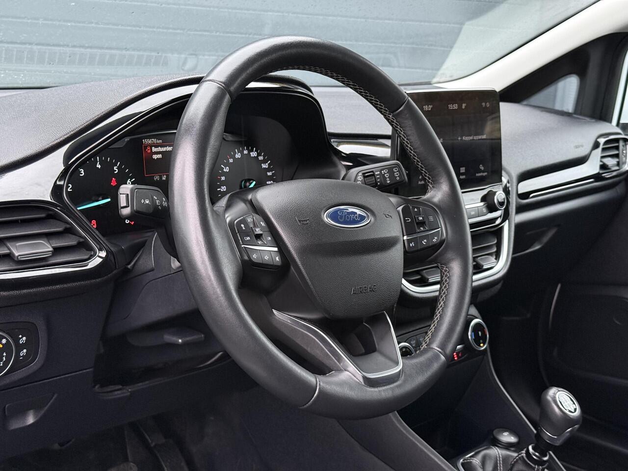 Ford FIESTA 1.0 EcoBoost Hybrid ST-Line X Navi,125pk,6 Bak,Carplay,Camera,Stoelverw,Stuurverw,Clima,Cruise,Pdc V+A,Lm velgen,N.A.P,Apk tot 04-2027