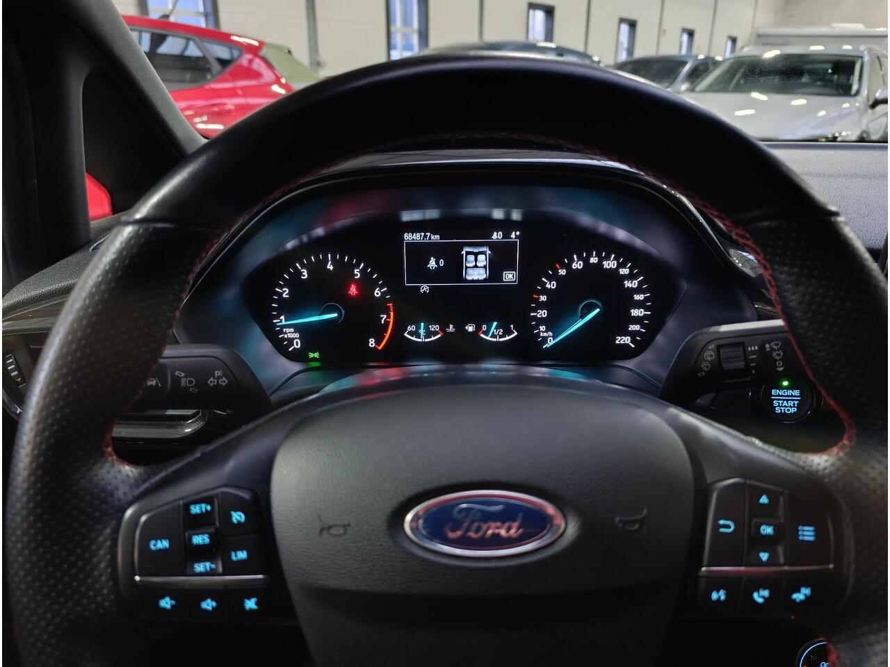 Ford FIESTA 1.0 EcoBoost Hybrid ST-Line Lmv | Parkeer sensoren | KeyLess | Navigatie | Airco Autmatisch