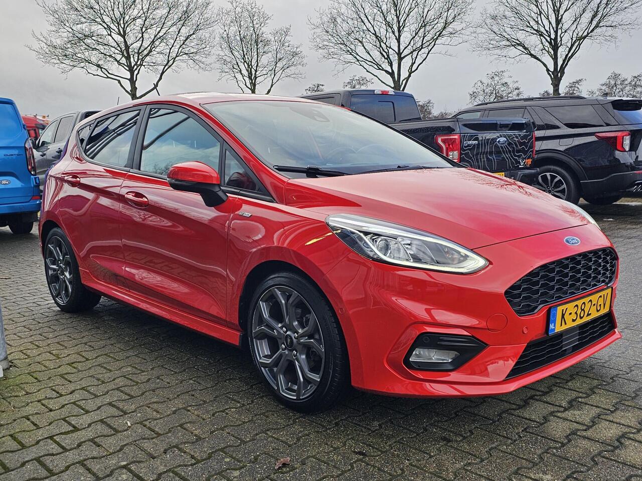 Ford FIESTA 1.0 EcoBoost Hybrid ST-Line X B&O geluid | Cruise control | Navigatie | Draadloos laden | Automatisch inparkeren etc.