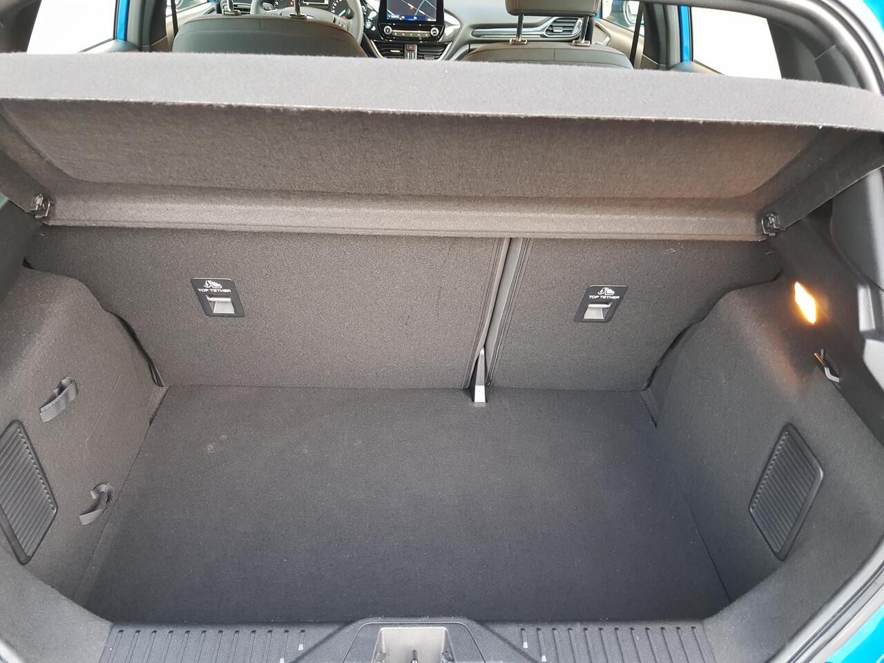 Ford FIESTA 1.0 EcoBoost ST-Line | Navigatie | Climate Control | DAB | Lichtmetalen Velgen | Parkeer sensoren | Cruise Control