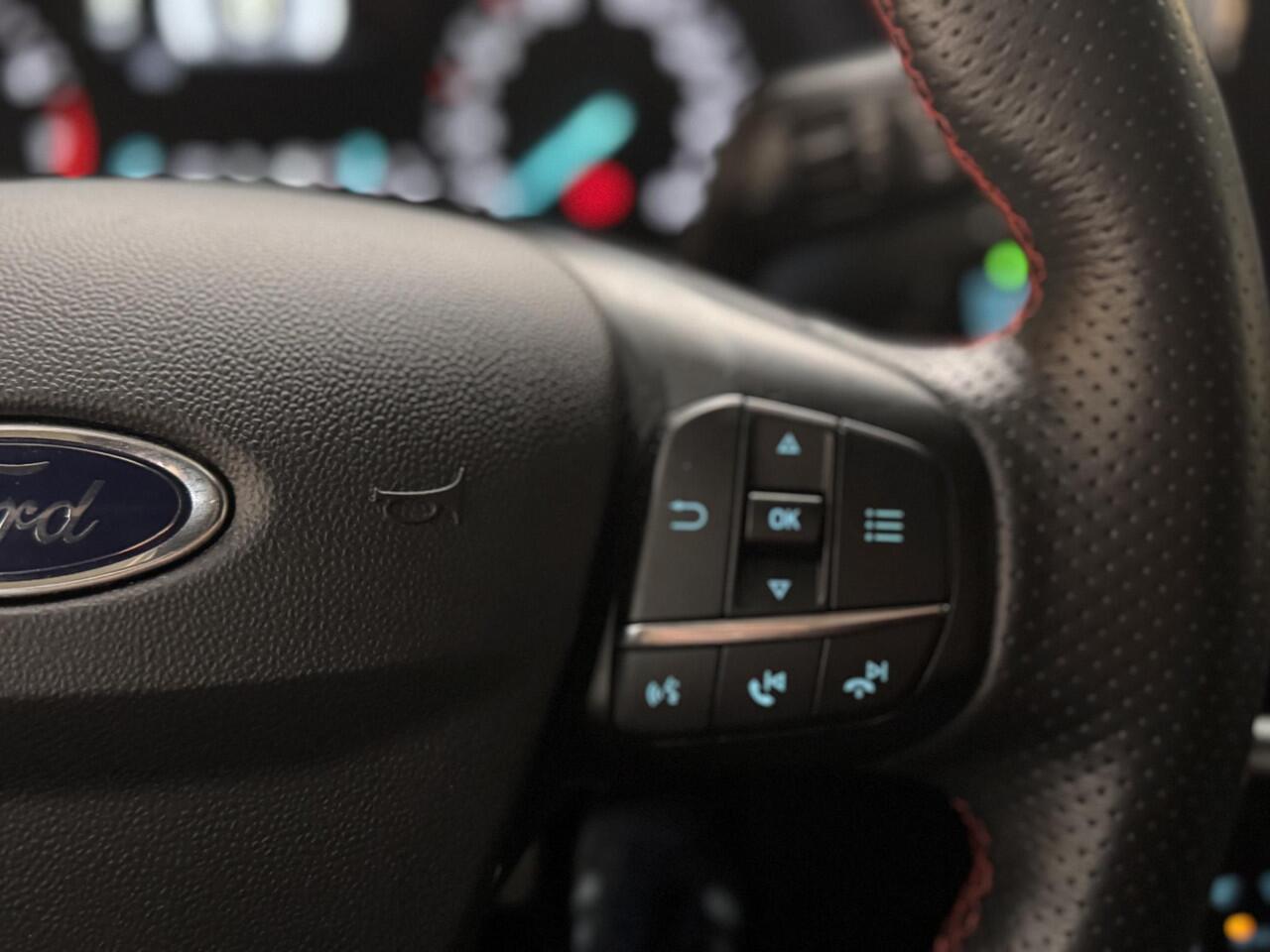 Ford FIESTA 1.0 EcoBoost ST-Line Climat Cruise Winter pack Privacy Glass Dealeronderhouden