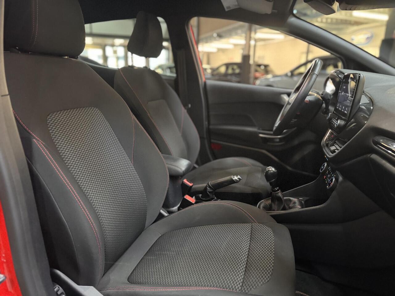 Ford FIESTA 1.0 EcoBoost ST-Line Climat Cruise Winter pack Privacy Glass Dealeronderhouden