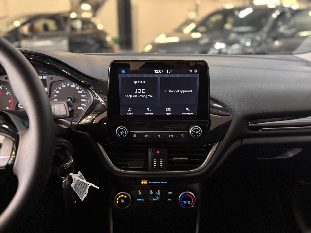 Ford FIESTA 95pk EcoBoost Connected Airco Cruise control Apple Car play Dealeronderhouden