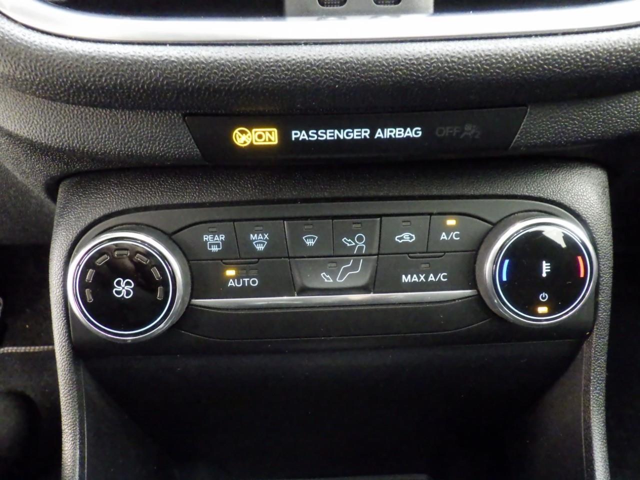 Ford FIESTA 1.0 EcoBoost Titanium 99.700 km | Glazen Panoramadak | uitgebreide fotoreportage volgt