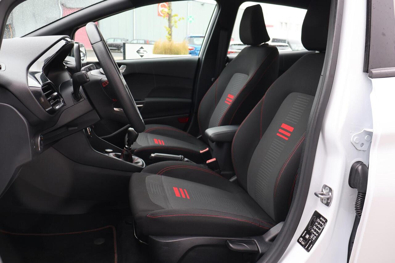 Ford FIESTA 1.0 EcoBoost Hybrid ST-Line Donkere Hemel | Carplay | Cruise | Keyless | LED | Bots sensor | PDC | NL-Auto | Volledig Onderh. | 1e-Eigenaar