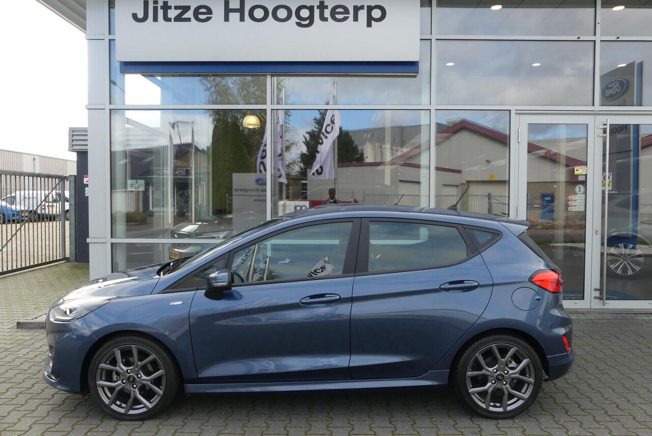 Ford FIESTA 1.0 EcoBoost Hybrid ST-Line CRUISE CONTROL, CLIMA, APPLE CARPLAY, WINTER PACK, PDC, 38.223KM
