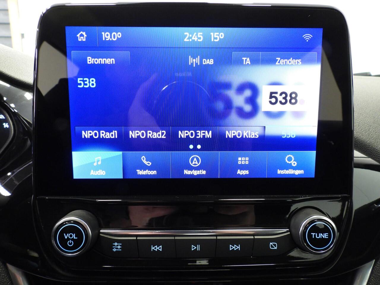 Ford FIESTA 1.0 EcoBoost Hybrid Titanium NAVI/CLIMA/CRUISE/LED/LMV!