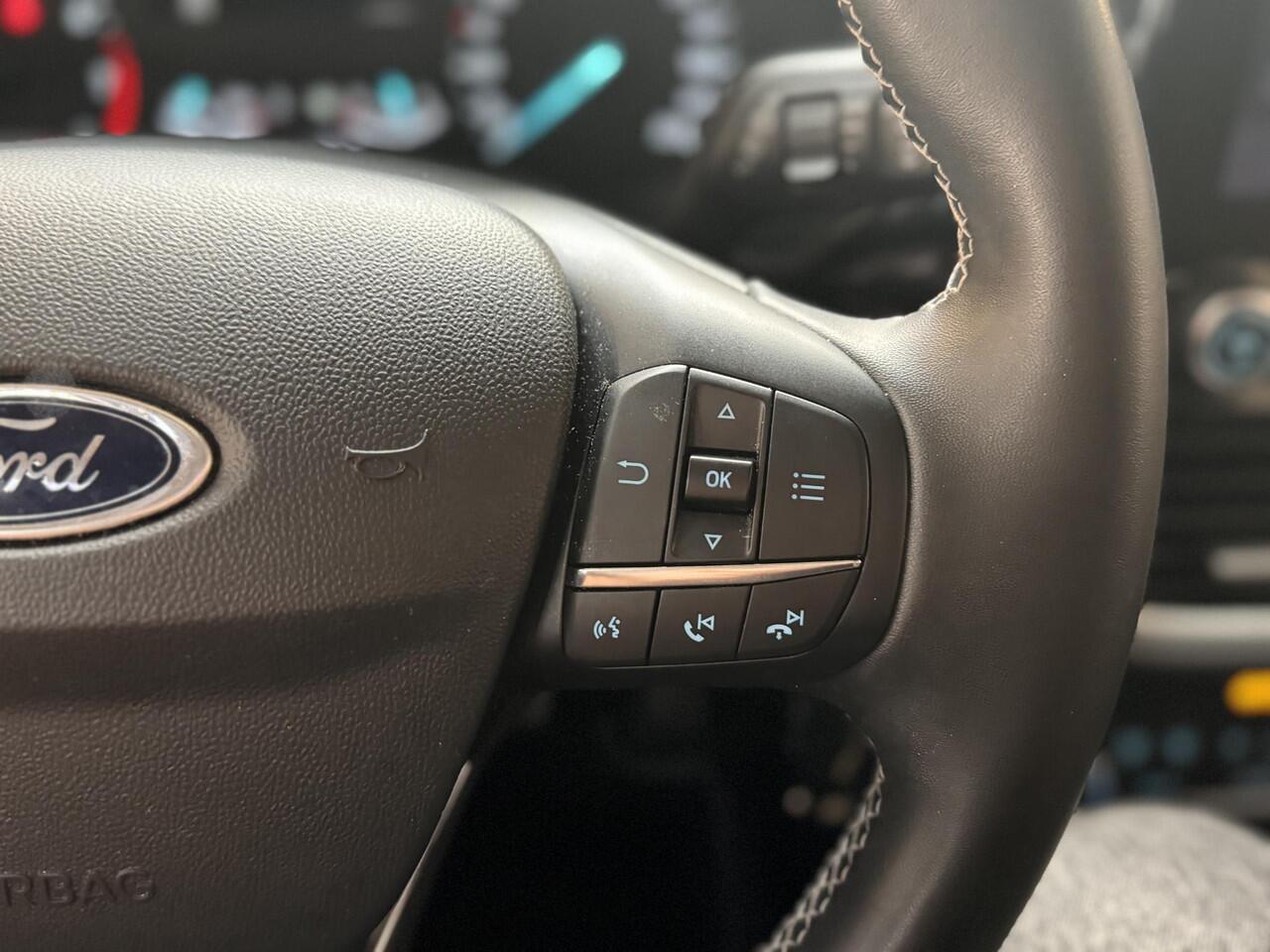 Ford FIESTA 125pk Hybrid Automaat Titanium Climat Adap Cruise Parkeersensoren NL-Auto Dealeronderhouden