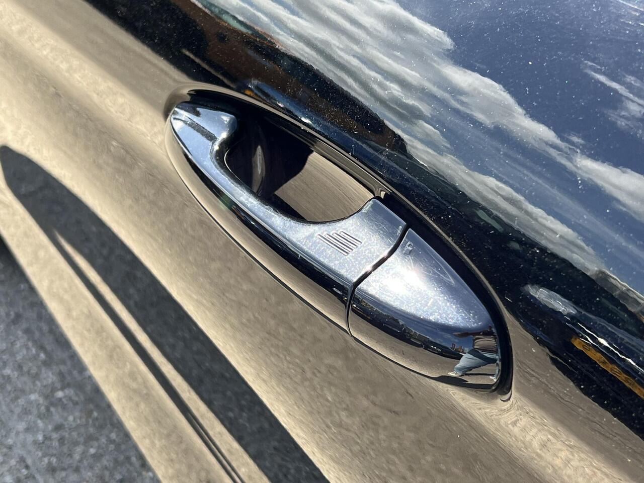 Ford FIESTA 1.0 EcoBoost Hybrid Titanium | Winter Pack | Navigatie | Camera |