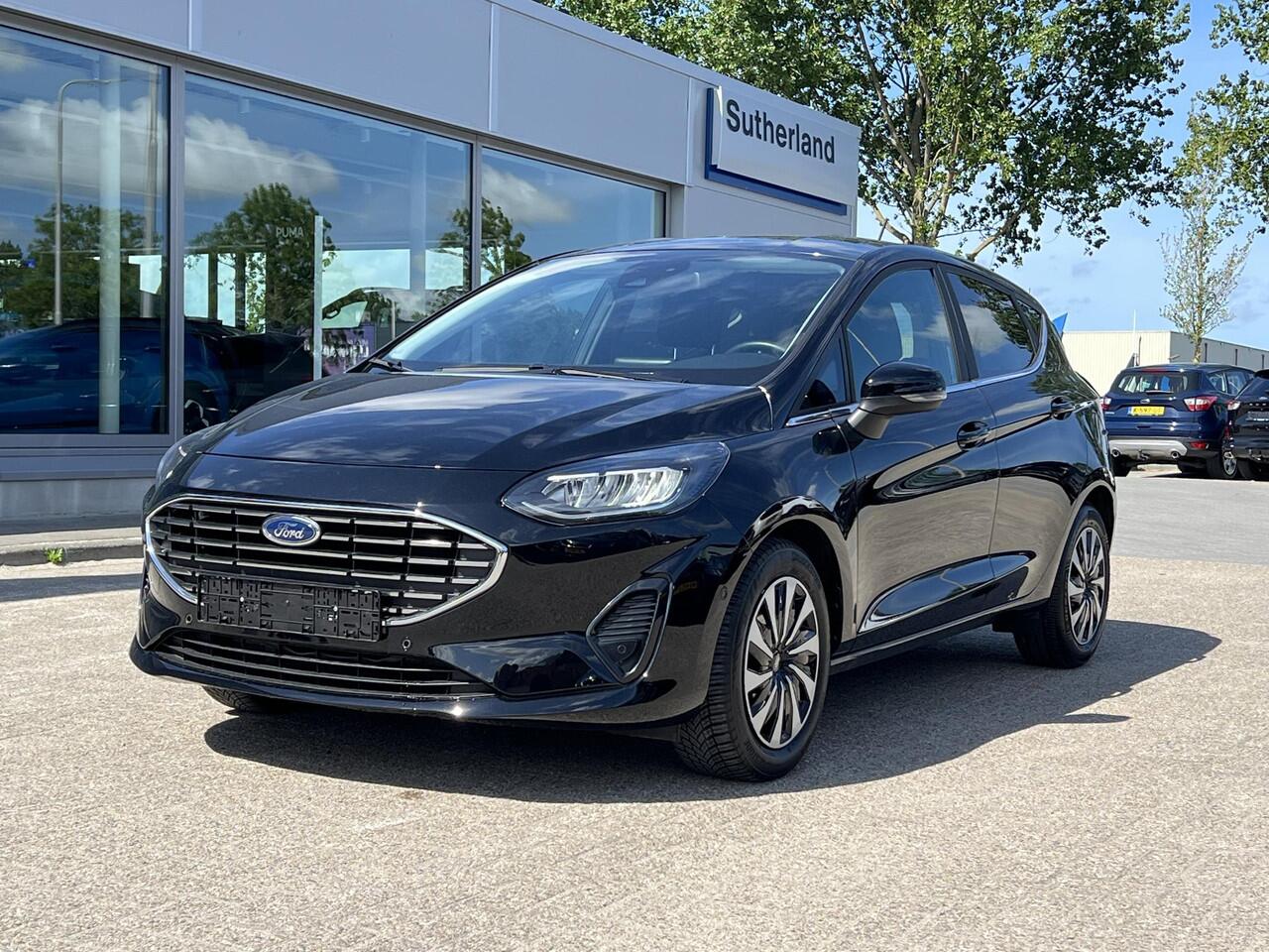 Ford FIESTA 1.0 EcoBoost Hybrid Titanium | Zuid | Winter Pack | Navigatie | Camera |