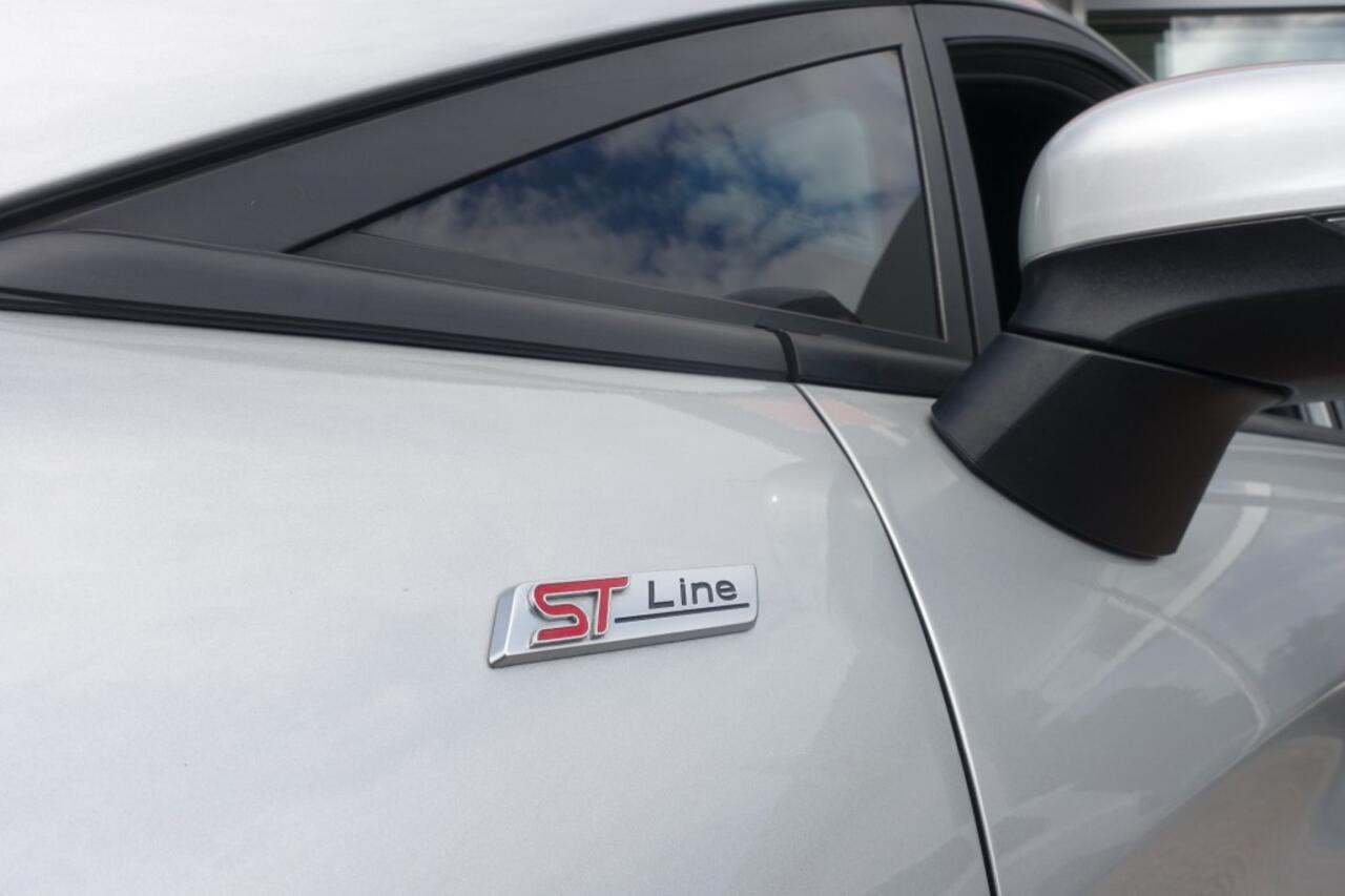 Ford FIESTA 1.0 ECOBOOST HYBRID ST-Line X (All-in prijs)