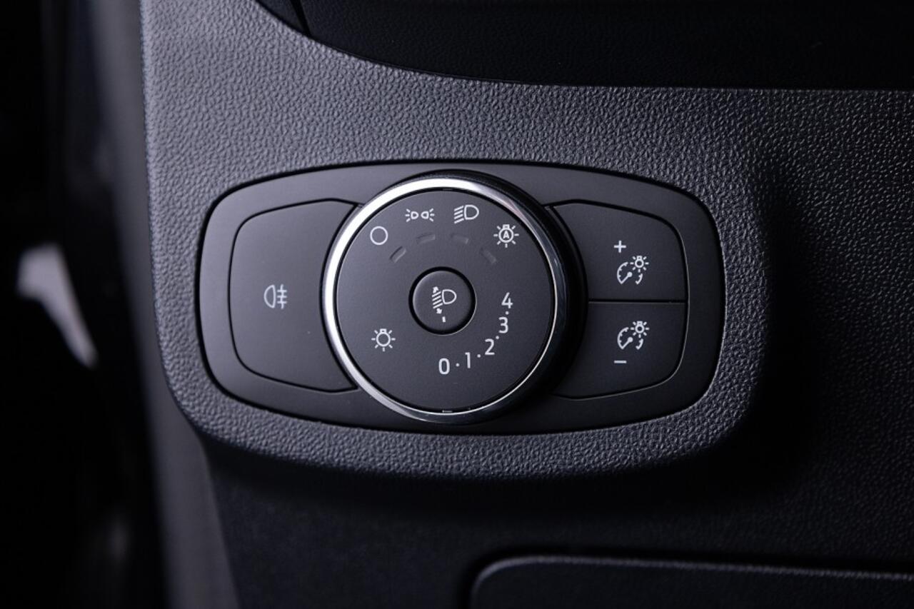 Ford FIESTA 1.0 EcoBoost Hybrid Titanium 5-drs | LED | NAVI