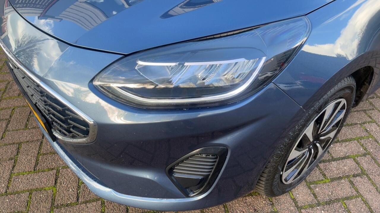 Ford FIESTA 1.0 ecoboost titanium hybrid