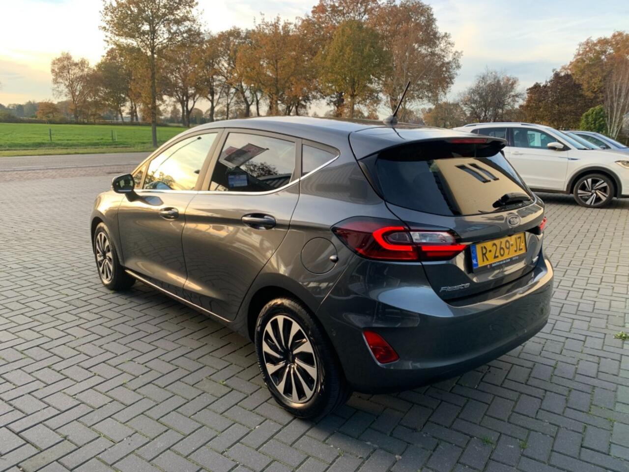 Ford FIESTA 1.0 EcoBoost Hybrid Titanium X, cruise, airco, PDC, All in prijs inclusief apk en afleverbeurt!