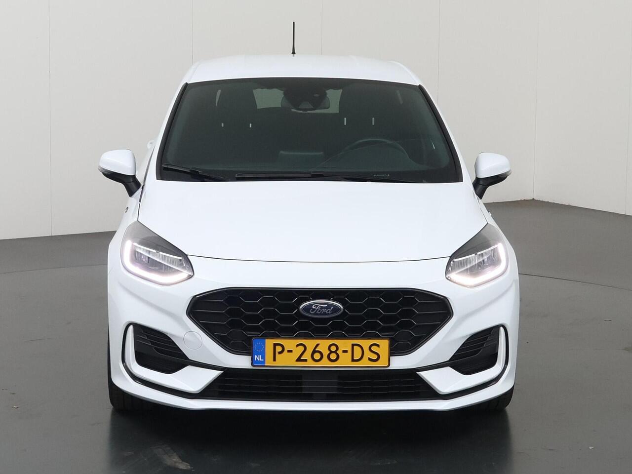 Ford FIESTA 1.0 EcoBoost Hybrid ST-Line | Winterpakket | Climate Control | Parkeersensoren | Cruise Control | Navigatie via Carplay |