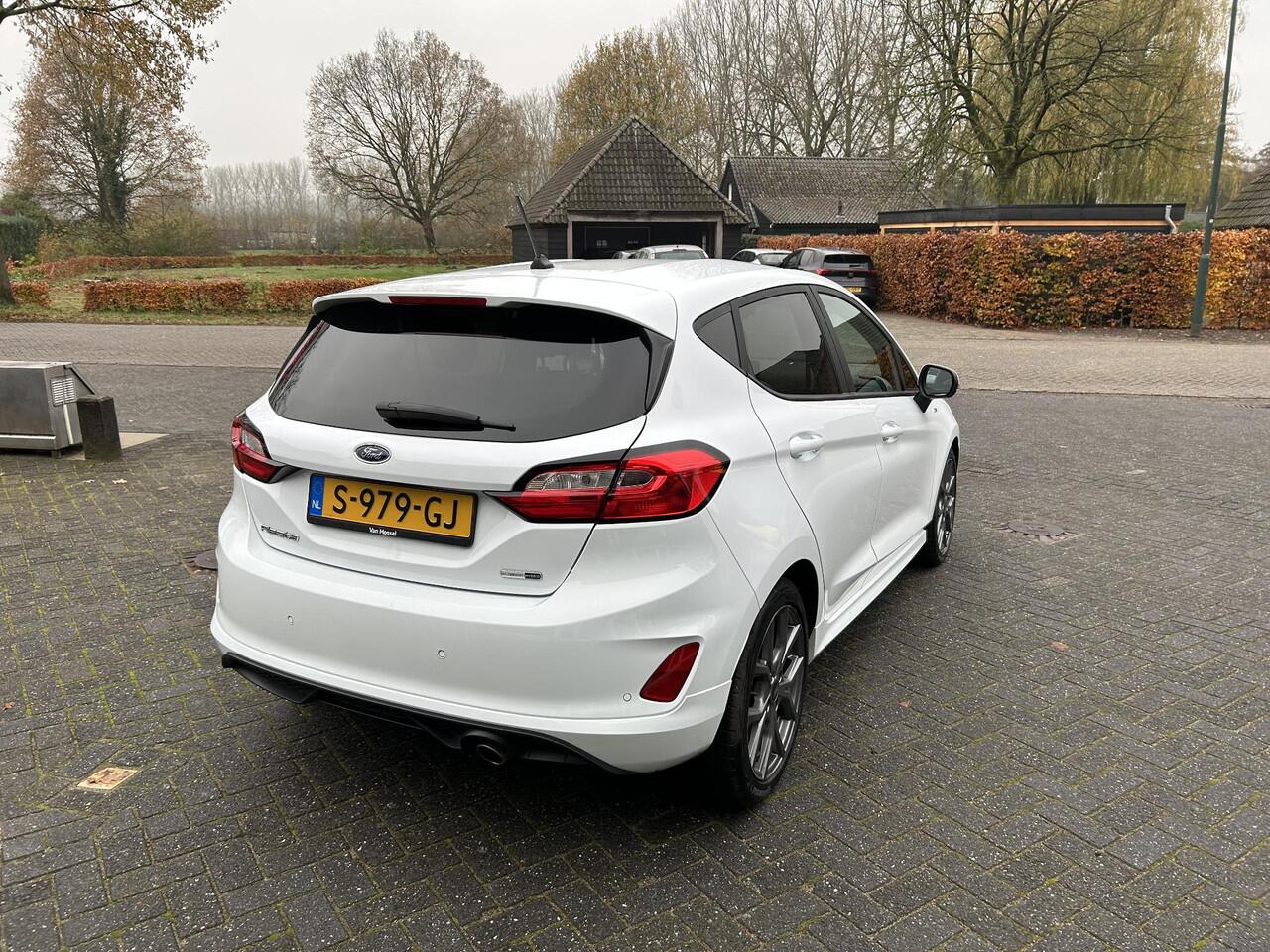 Ford FIESTA 1.0 EcoBoost Hybrid ST-Line