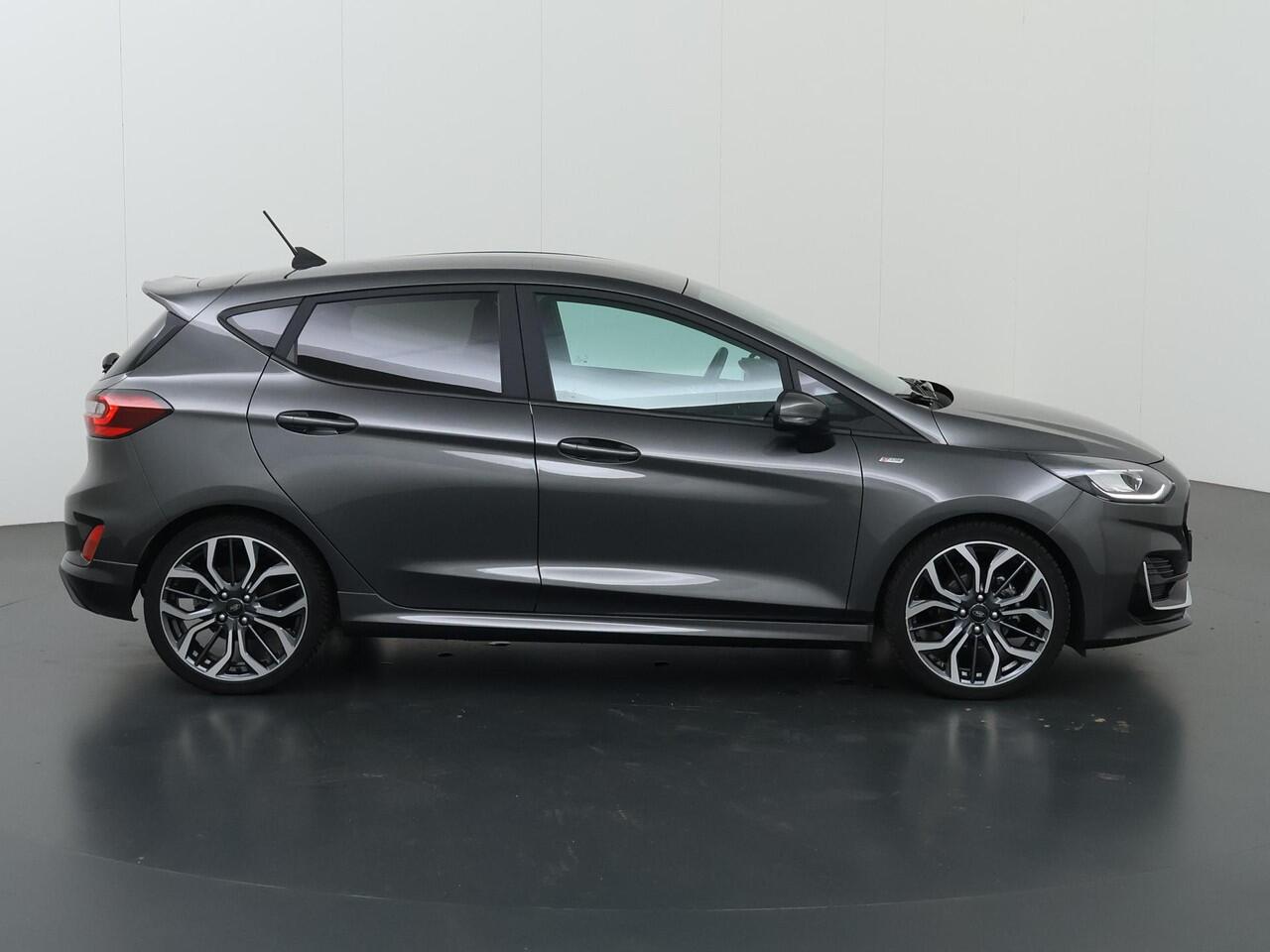 Ford FIESTA 1.0 EcoBoost Hybrid ST-Line X Vignale | Winterpakket | Navigatie | Cruise Control Adaptief | B&O | Parkeercamera | Full Led Koplampen |