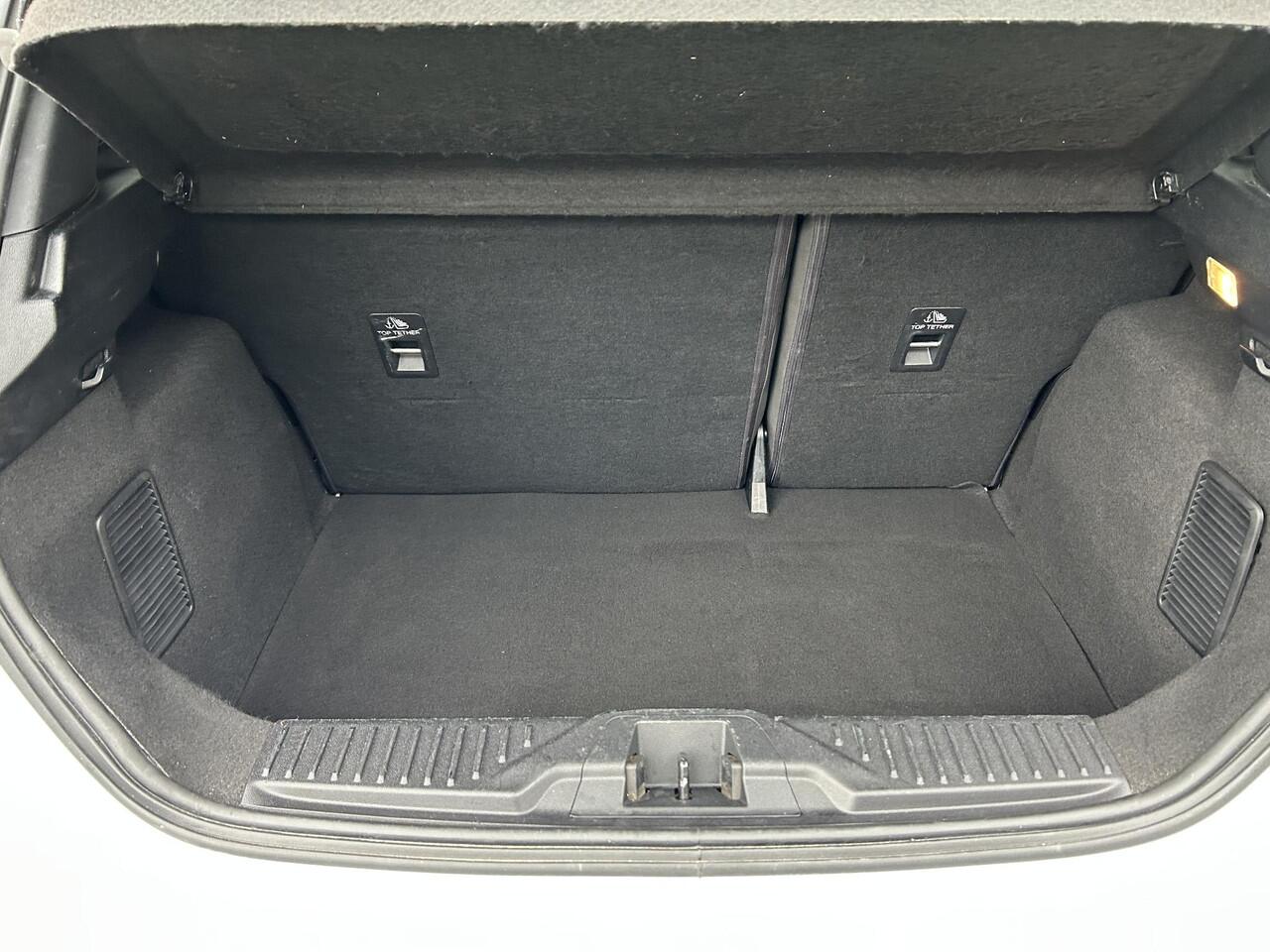 Ford FIESTA 1.0 EcoBoost Hybrid ST-Line