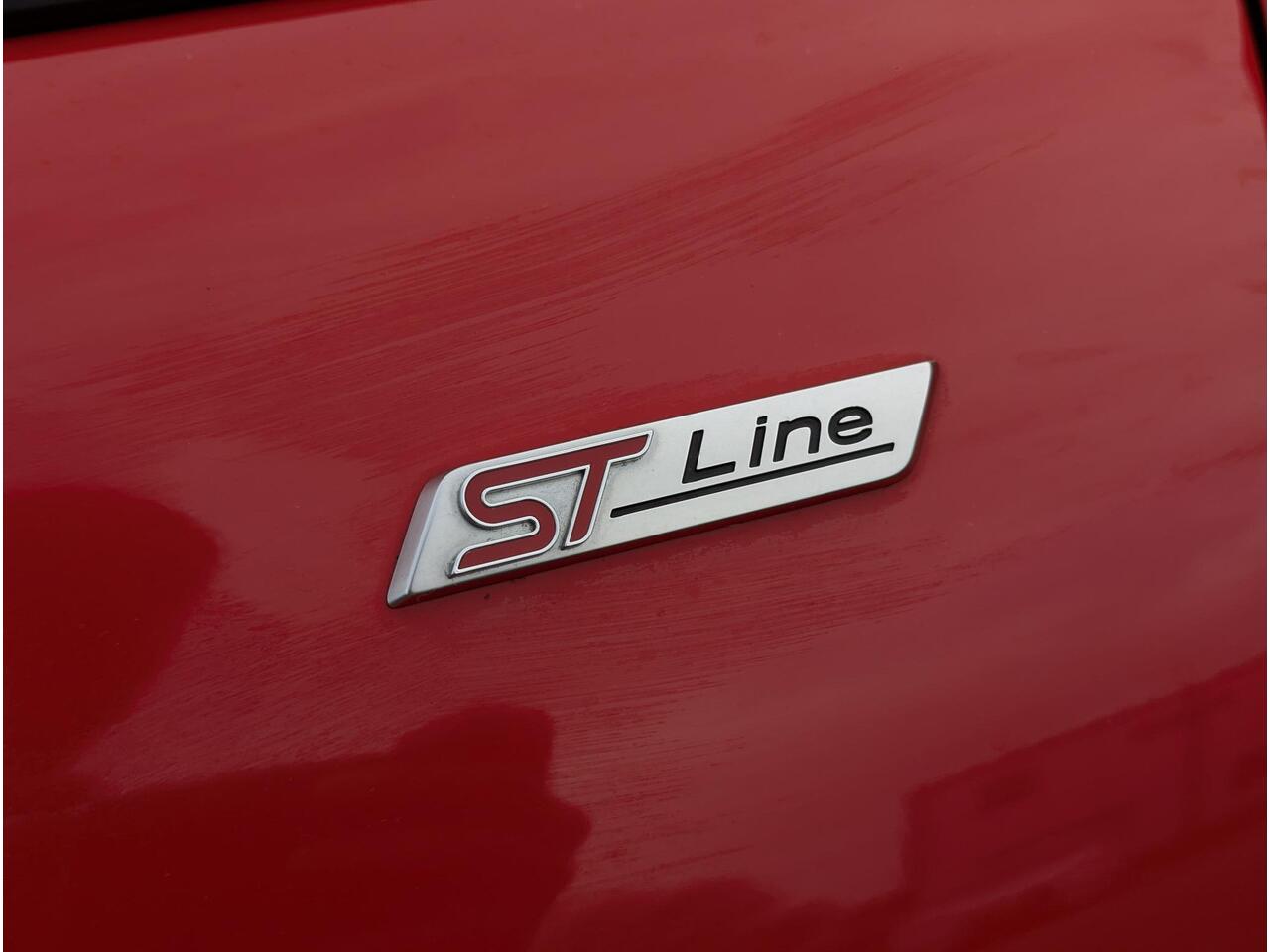 Ford FIESTA 1.0 EcoBoost Hybrid ST-Line | Trekhaak | Led | Cruise control | Climate control | PDC A | Cayplay / Android Auto