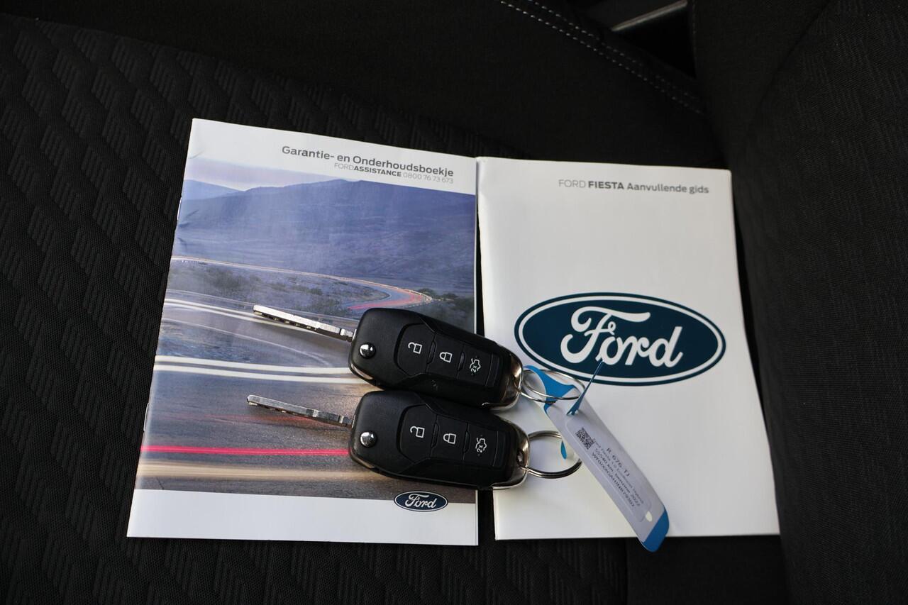 Ford FIESTA 1.0 Hybrid Titanium 2e Eigenaar | Volledig Onderh | NAP | BTW | Carplay | Keyless | Cruise | Full LED | LMV | Start/Stop | PDC