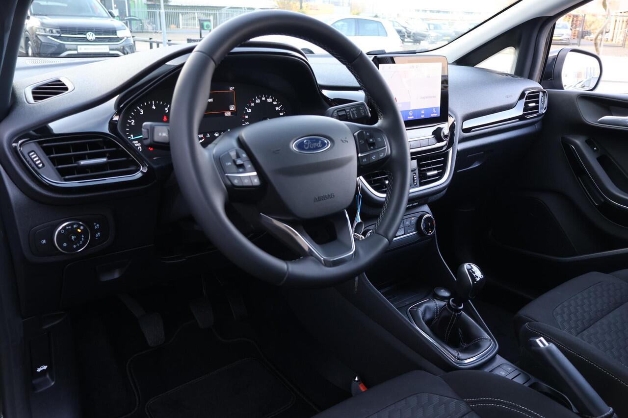 Ford FIESTA 1.0 Hybrid Titanium 2e Eigenaar | Volledig Onderh | NAP | BTW | Carplay | Keyless | Cruise | Full LED | LMV | Start/Stop | PDC