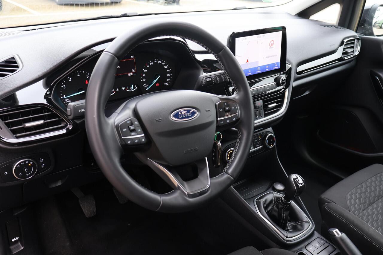 Ford FIESTA 1.0 EcoBoost Hybrid Titanium 1e Eigenaar | Volledig Onderh | NAP | BTW | Carplay | Navi | Full LED | Cruise | Start/Stop | Hill-Hold | LMV | PDC