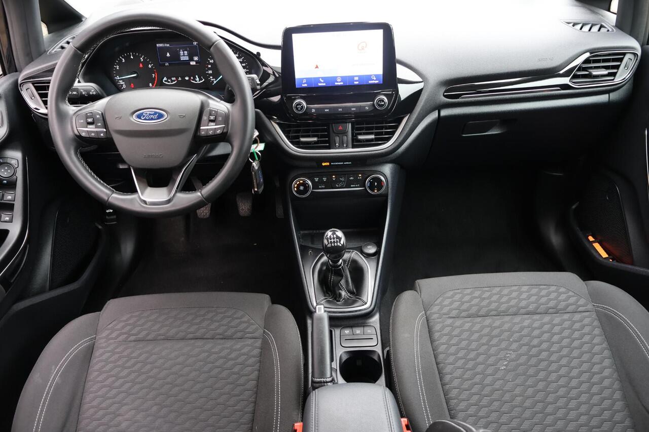 Ford FIESTA 1.0 EcoBoost Hybrid Titanium 1e Eigenaar | Volledig Onderh | NAP | BTW | Carplay | Navi | Full LED | Cruise | Start/Stop | Hill-Hold | LMV | PDC