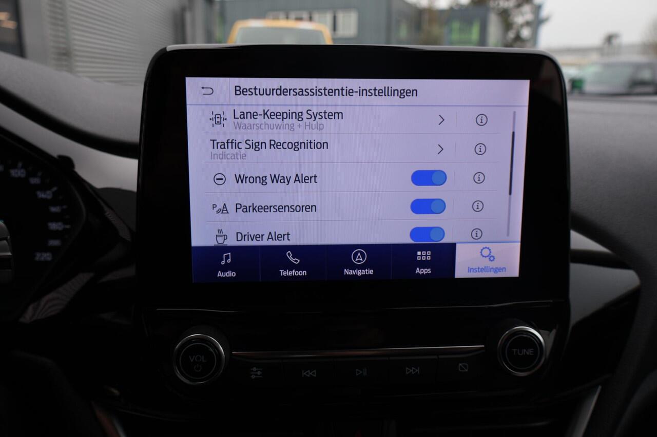 Ford FIESTA 1.0 EcoBoost Hybrid Titanium 1e Eigenaar | Volledig Onderh | NAP | BTW | Carplay | Navi | Full LED | Cruise | Start/Stop | Hill-Hold | LMV | PDC