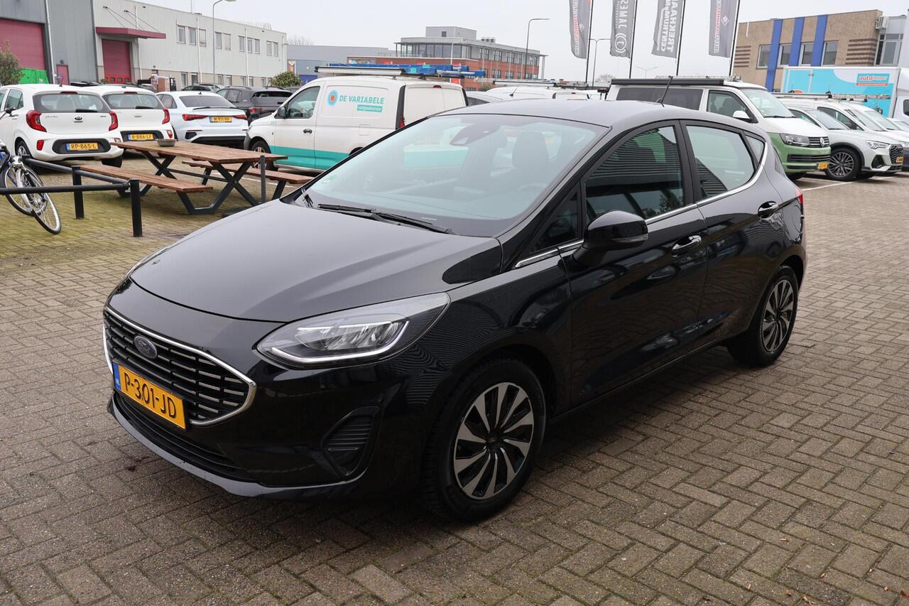 Ford FIESTA 1.0 EcoBoost Hybrid Titanium 1e Eigenaar | Volledig Onderh | NAP | BTW | Carplay | Navi | Full LED | Cruise | Start/Stop | Hill-Hold | LMV | PDC