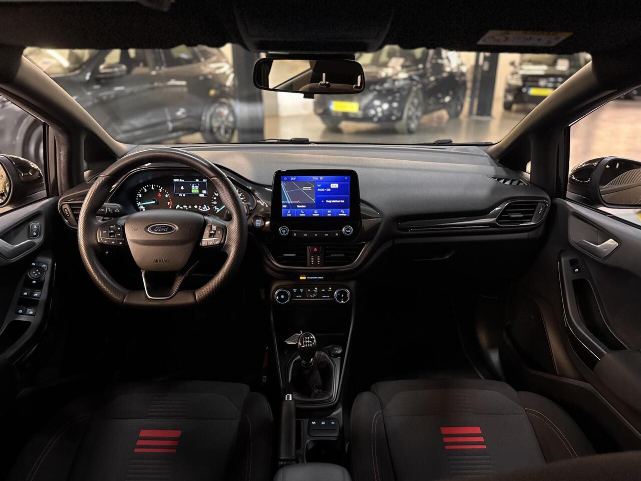 Ford FIESTA 125pk EcoBoost Hybrid ST-Line Navi Climat Cruise Parkeersensoren Dealeronderhouden