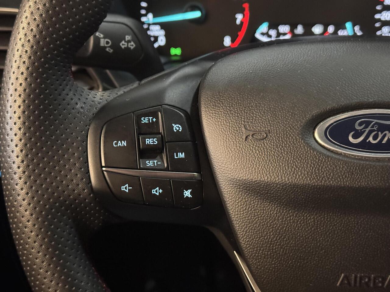 Ford FIESTA 125pk EcoBoost Hybrid ST-Line Navi Climat Cruise Parkeersensoren Dealeronderhouden