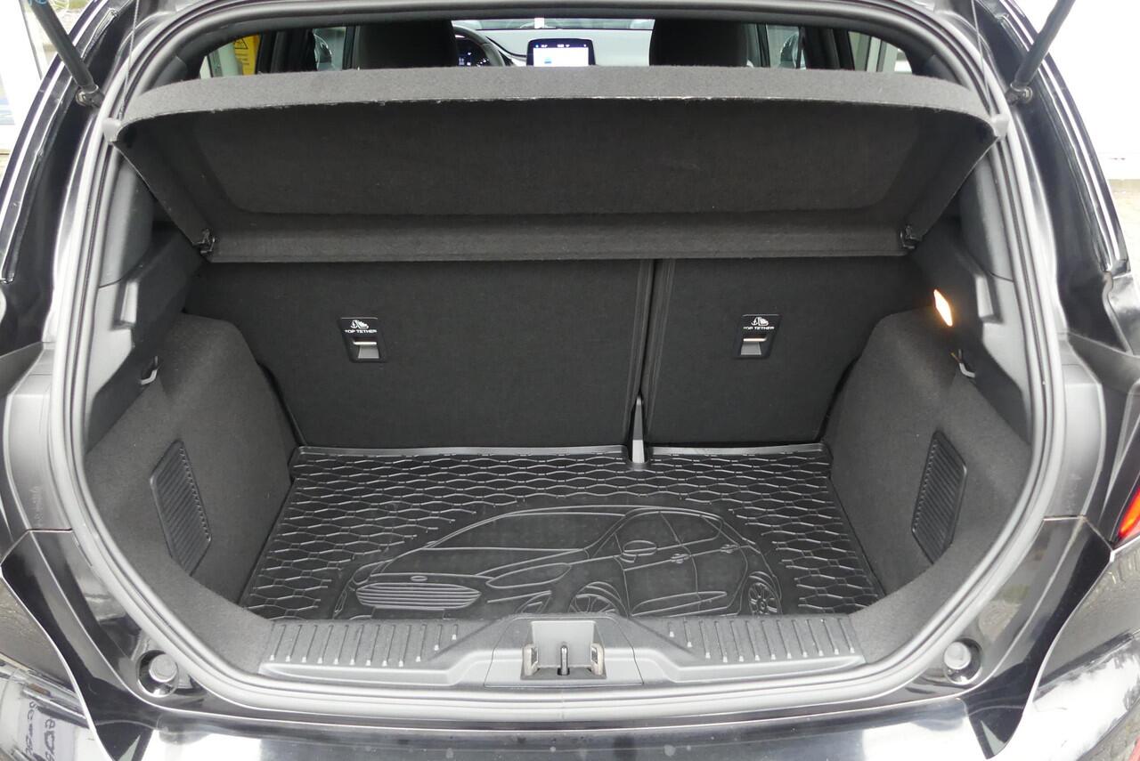 Ford FIESTA 1.0 EcoBoost Hybrid ST-Line WINTER PACK, CRUISE, CLIMA, PDC, APPLE CARPLAY/ANDROID AUTO, DAB, LANE ASSIST, 26.230KM