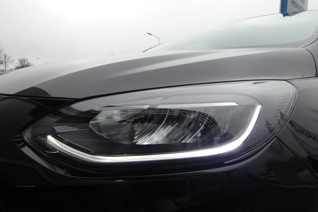 Ford FIESTA 1.0 EcoBoost Hybrid ST-Line WINTER PACK, CRUISE, CLIMA, PDC, APPLE CARPLAY/ANDROID AUTO, DAB, LANE ASSIST, 26.230KM