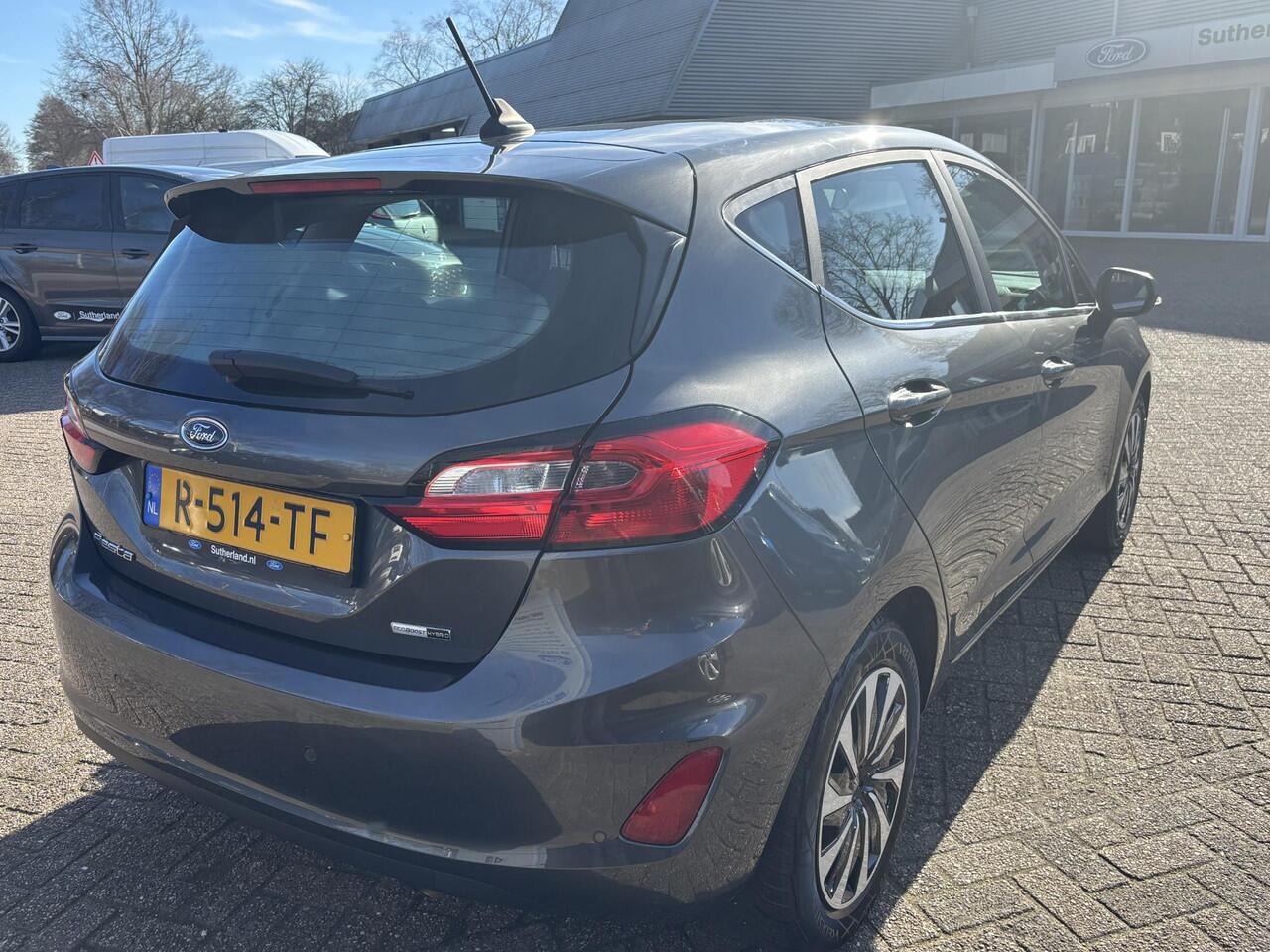 Ford FIESTA 1.0 EcoBoost Hybrid Titanium 100pk | Navigatie | Cruise control | Apple Carplay / Android auto