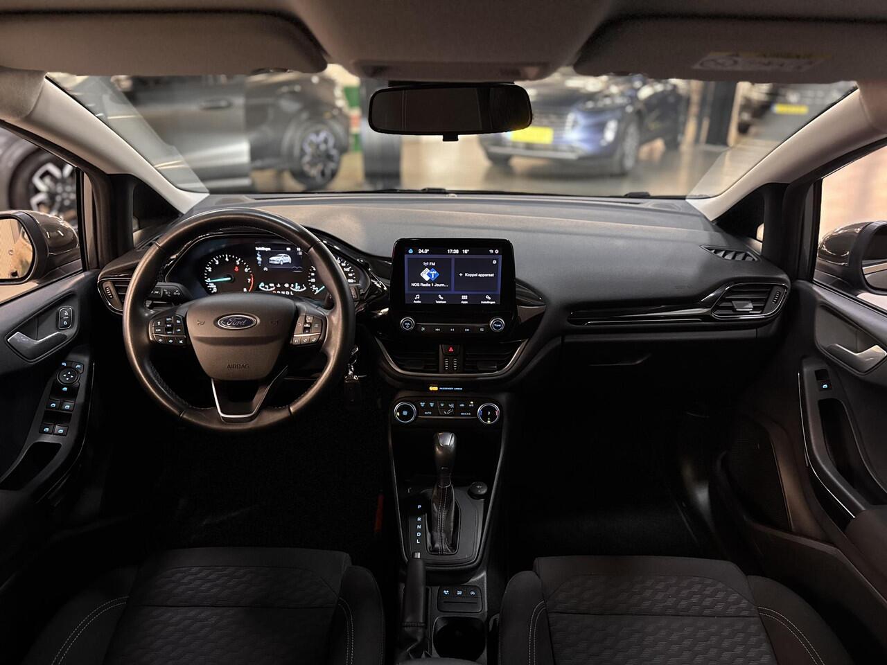 Ford FIESTA 125pk Eco Hybrid Automaat Titanium Climat Adaptive Cruise Apple Carplay Parkeersensoren 5drs