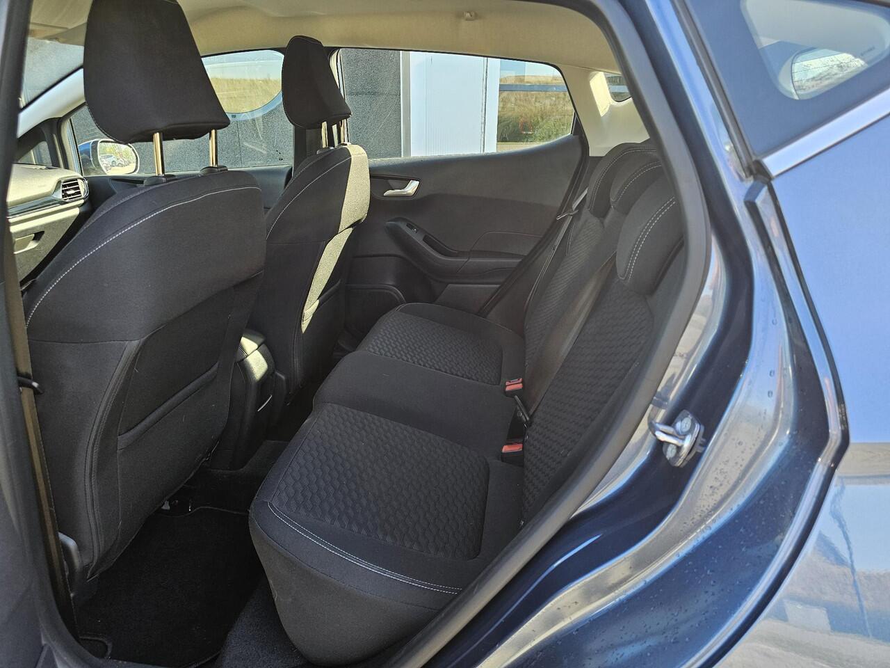 Ford FIESTA 1.0 EcoBoost Hybrid Titanium