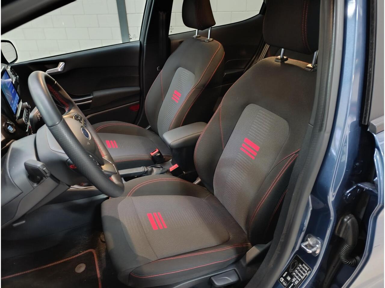 Ford FIESTA 1.0 EcoBoost Hybrid ST-Line X Multimedia Pack 2 B&O | Navigatiesysteem | Parkeersensoren V + A + Camera | Parking Pack 2 | Stoelverwarming Winter Pack