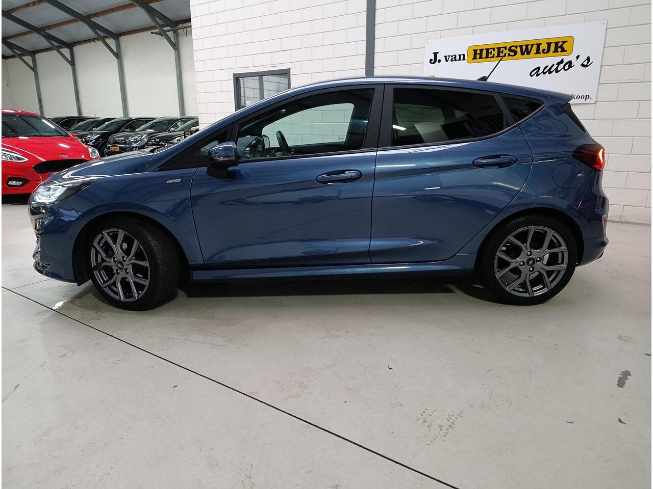 Ford FIESTA 1.0 EcoBoost Hybrid ST-Line X Multimedia Pack 2 B&O | Navigatiesysteem | Parkeersensoren V + A + Camera | Parking Pack 2 | Stoelverwarming Winter Pack