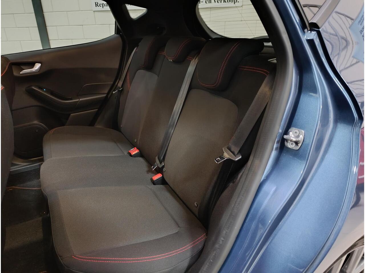 Ford FIESTA 1.0 EcoBoost Hybrid ST-Line X Multimedia Pack 2 B&O | Navigatiesysteem | Parkeersensoren V + A + Camera | Parking Pack 2 | Stoelverwarming Winter Pack