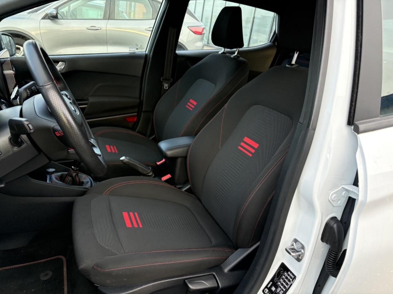 Ford FIESTA 1.0 EcoBoost Hybrid ST-Line