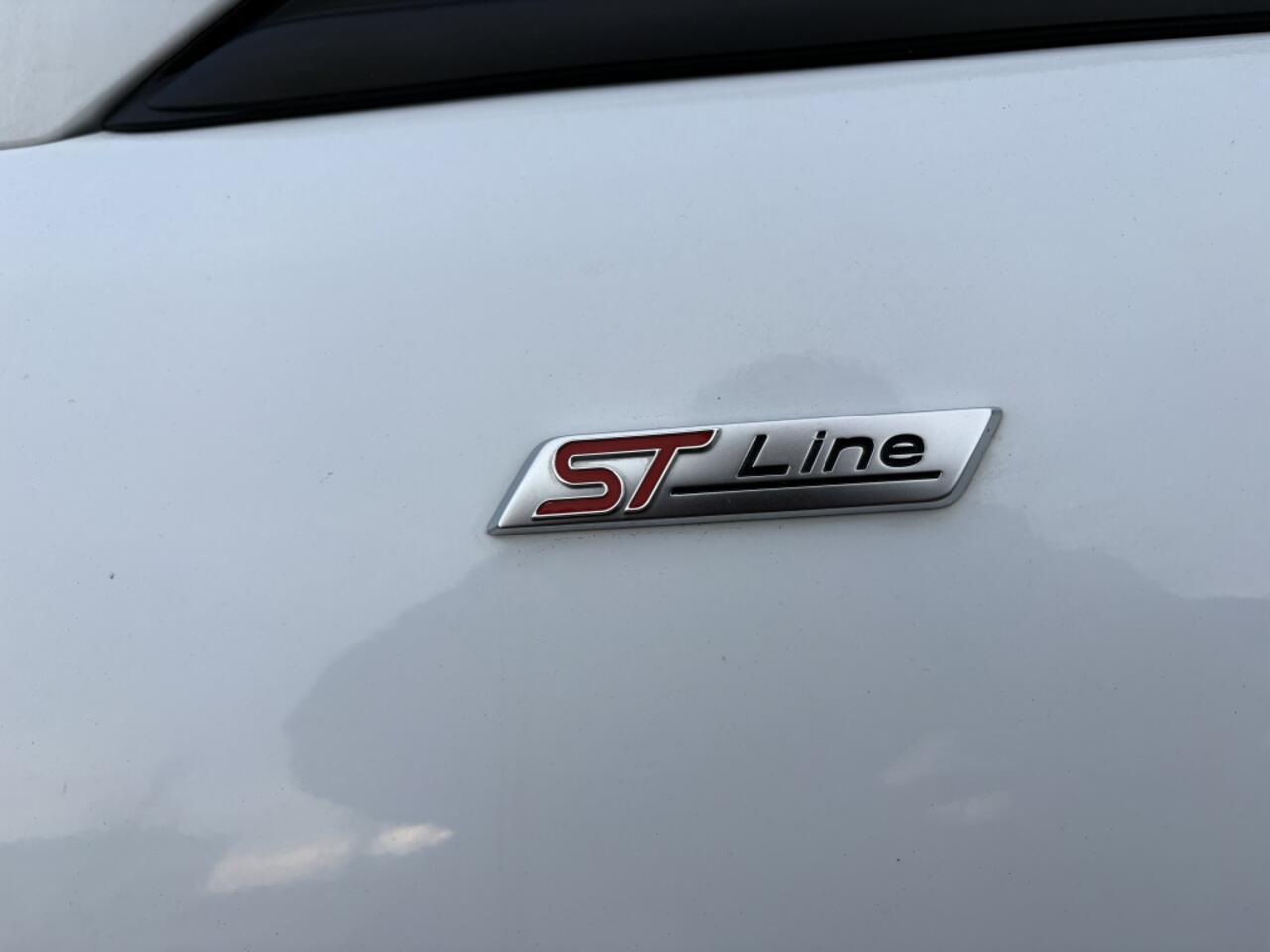 Ford FIESTA 1.0 EcoBoost Hybrid ST-Line