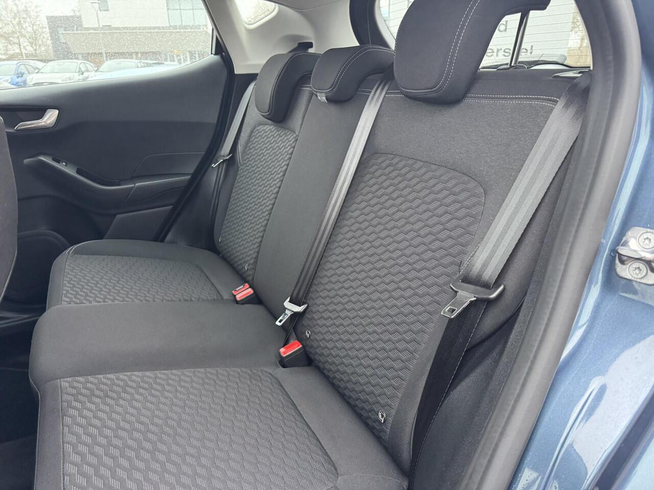 Ford FIESTA 1.0 EcoBoost Hybrid Titanium 100pk| Cruise Control| Apple Carplay, Android Auto | Climate control