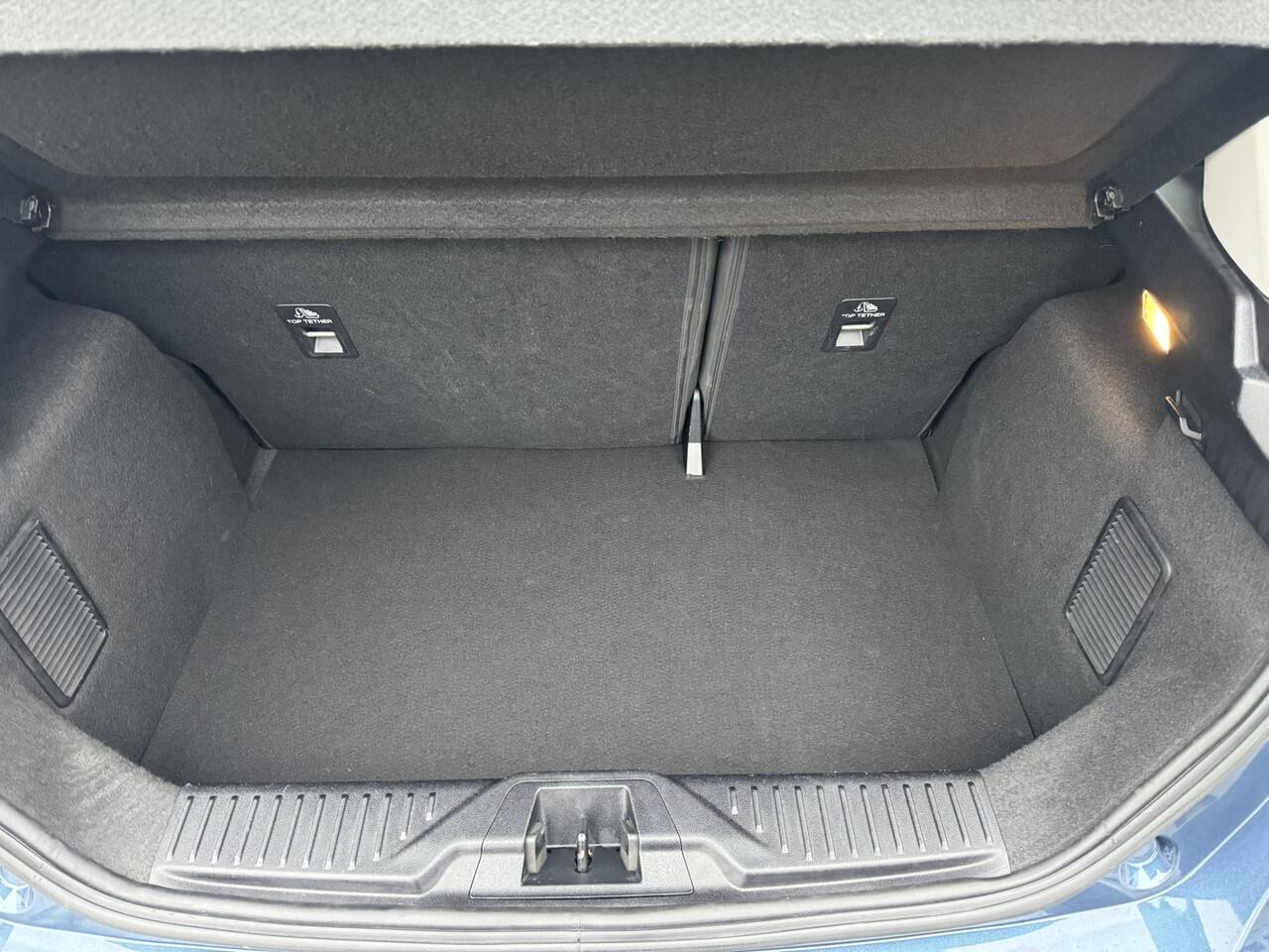 Ford FIESTA 1.0 EcoBoost Hybrid Titanium 100pk| Cruise Control| Apple Carplay, Android Auto | Climate control