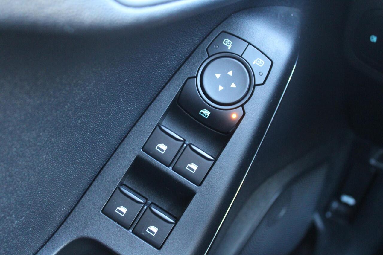 Ford FIESTA 1.0 EcoBoost Hybrid Titanium | Navigatie | LED | Cruise Control | Climate Control | DAB