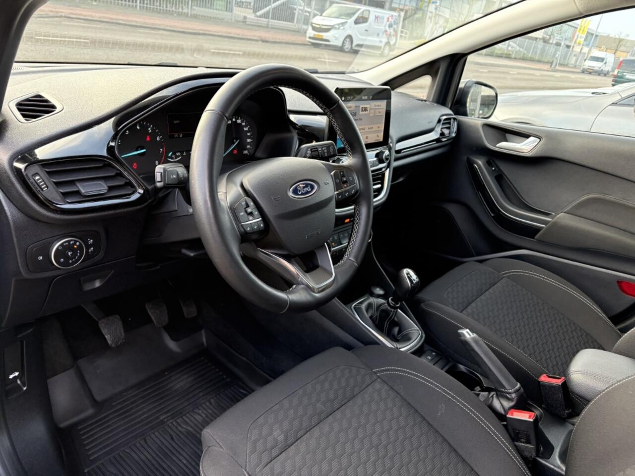 Ford FIESTA 1.0 EcoBoost Hybrid Titanium