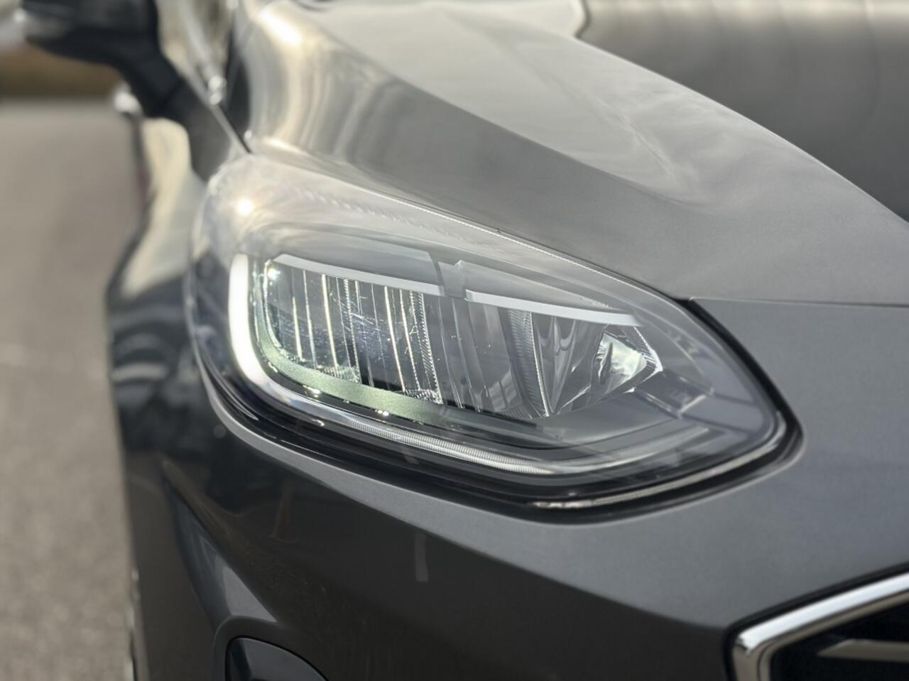 Ford FIESTA 1.0 EcoBoost Hybrid Titanium 125pk + Winter Pack