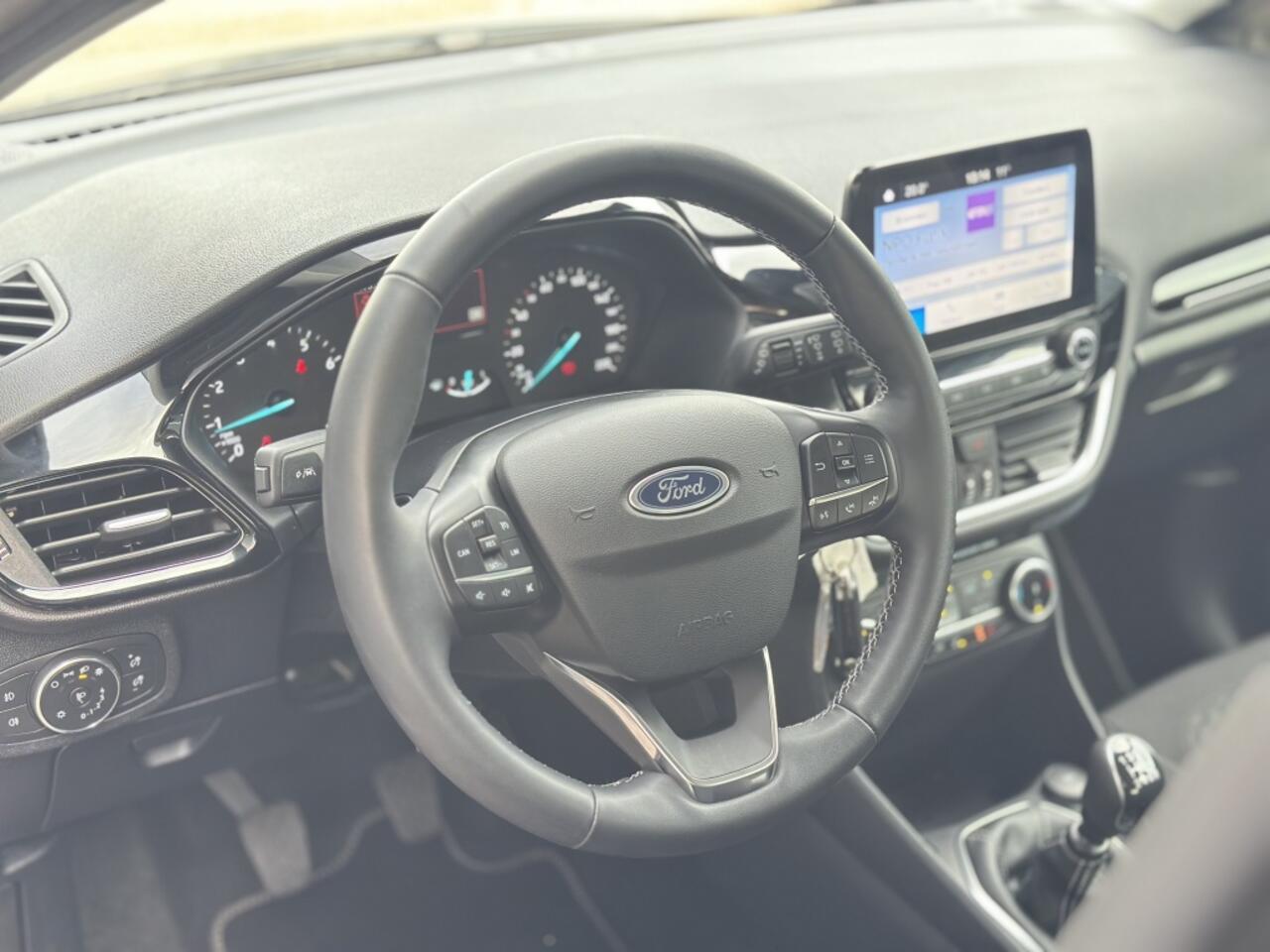 Ford FIESTA 1.0 EcoBoost Hybrid Titanium 125pk + Winter Pack