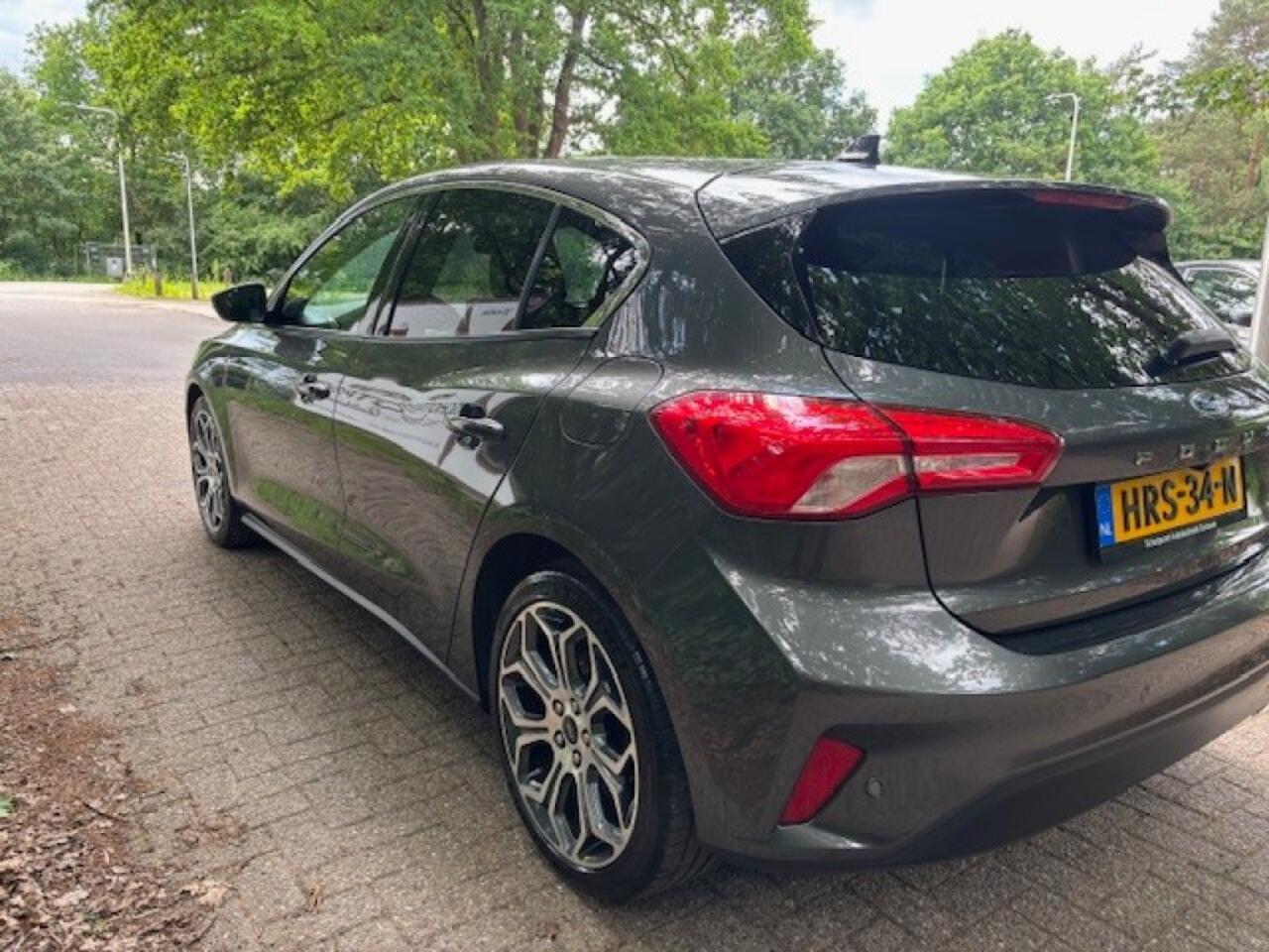 Ford FOCUS 1.0 TITANIUM**DAB//19inch//Carplay**